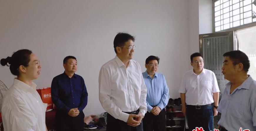 羅毅君下沉接訪并調度領辦包案信訪事項